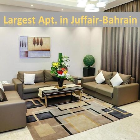 Ruru Tower Aparthotel Manamah Buitenkant foto