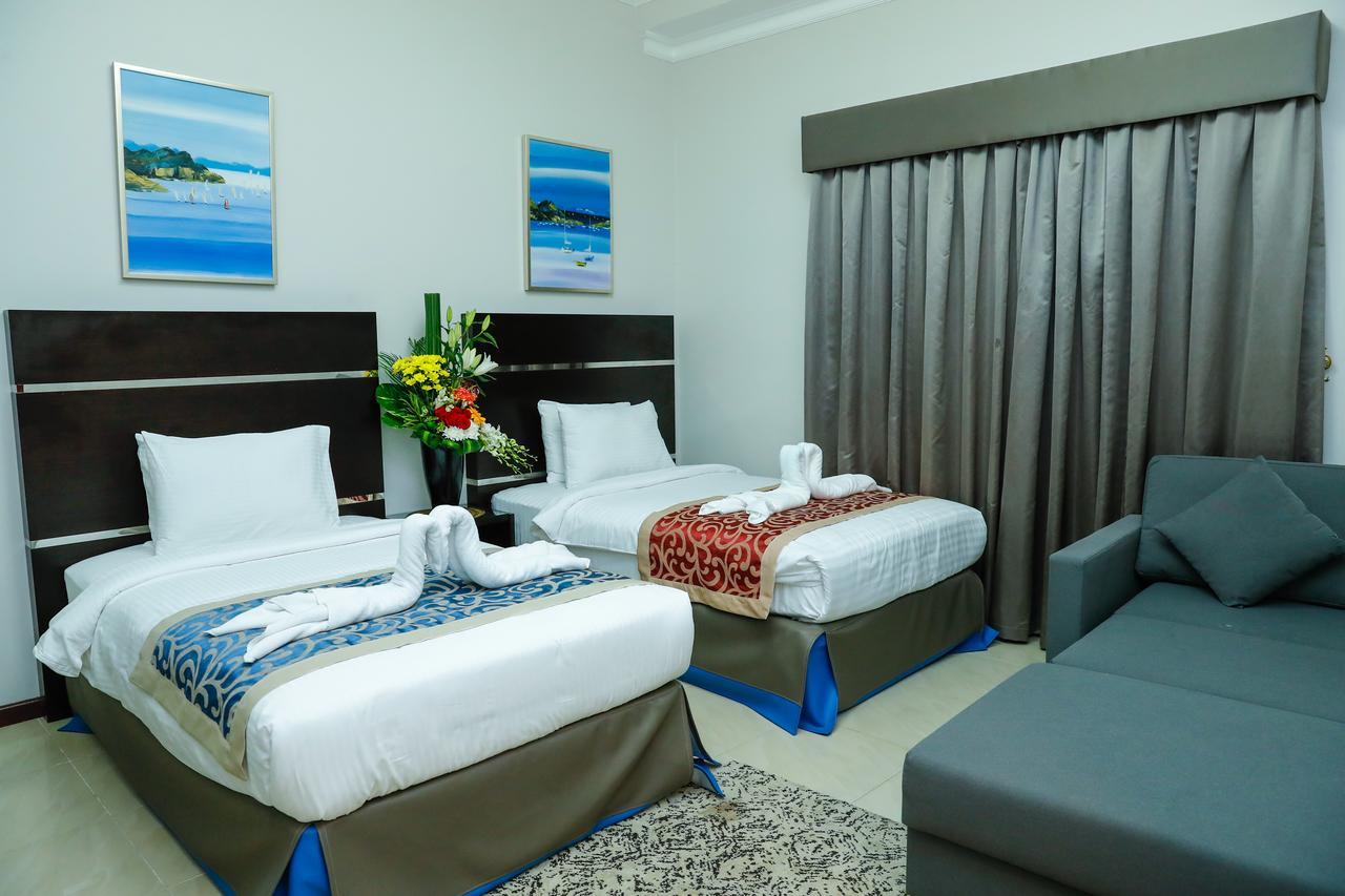 Ruru Tower Aparthotel Manamah Buitenkant foto